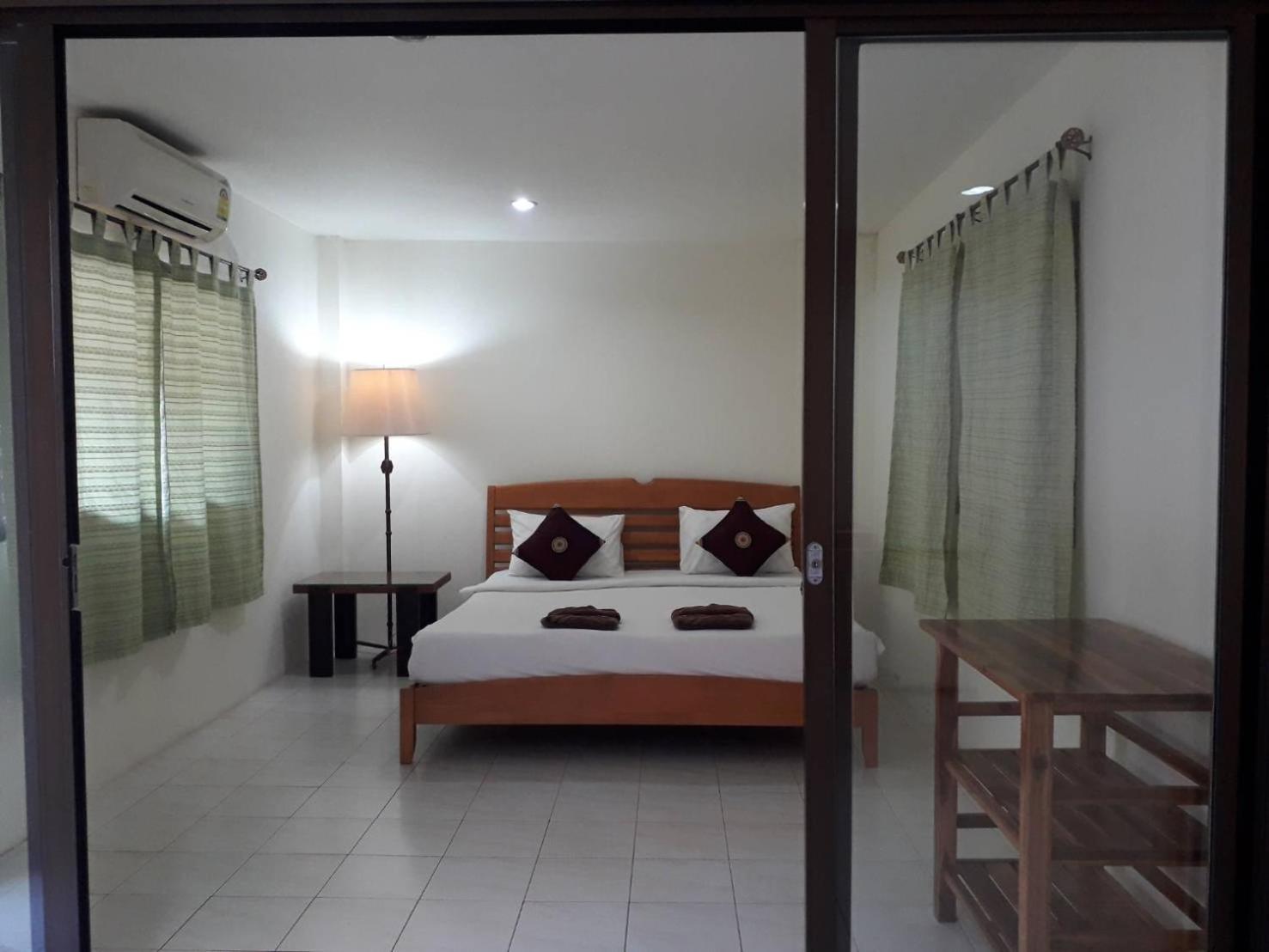 เพนซี่ เกสท์เฮาส์ Hotel หาดเฉวง ภายนอก รูปภาพ